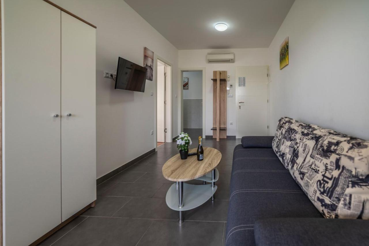 Apartments Adriana Pula Ngoại thất bức ảnh