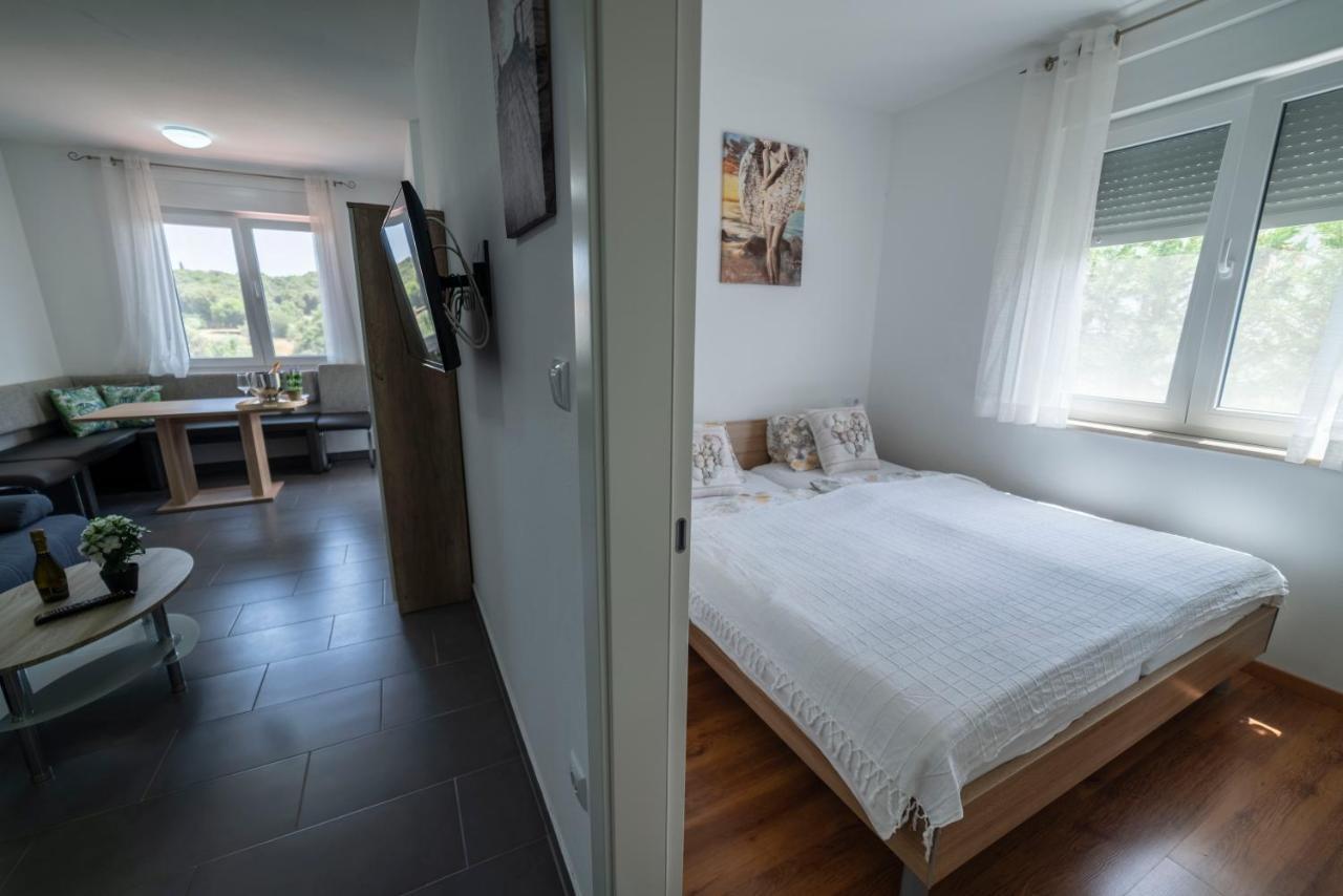 Apartments Adriana Pula Ngoại thất bức ảnh
